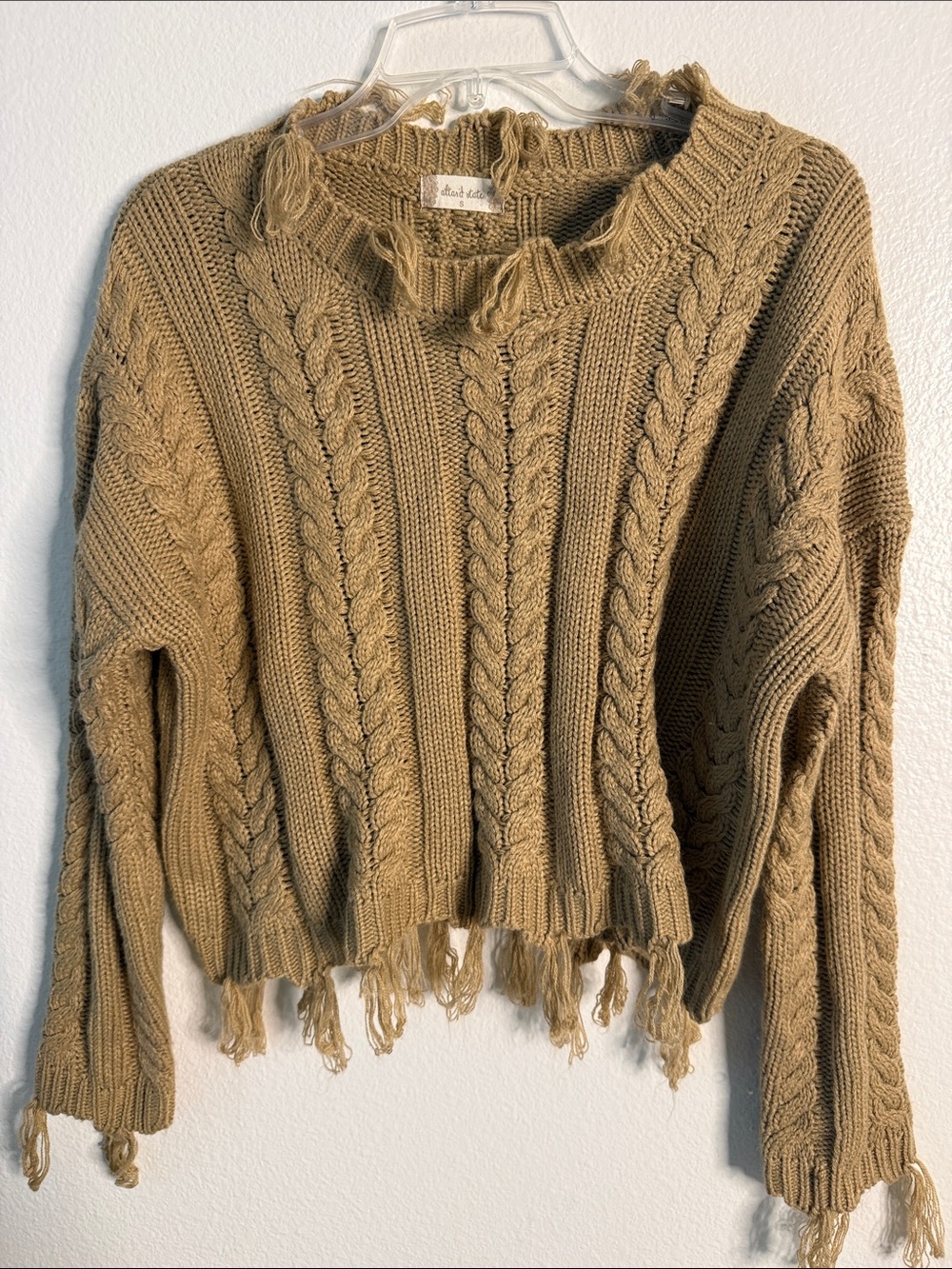 Alter’d State Tan cable-knit fringe sweater S Oversized